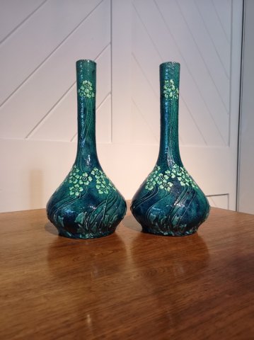 OI1113 ARTS & CRAFTS POTTERY VASE BY LIBERTY & CO