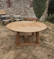 F1036 ARTS & CRAFTS CIRCULAR OAK TABLE BY LIBERTY & CO