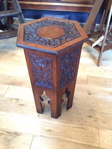 F741 MORESQUE SIDE TABLE