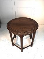 F1066 ARTS & CRAFTS CARVED OAK SIDE TABLE