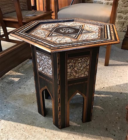 F1055 MORESQUE HEXAGONAL TABLE WITH INLAY