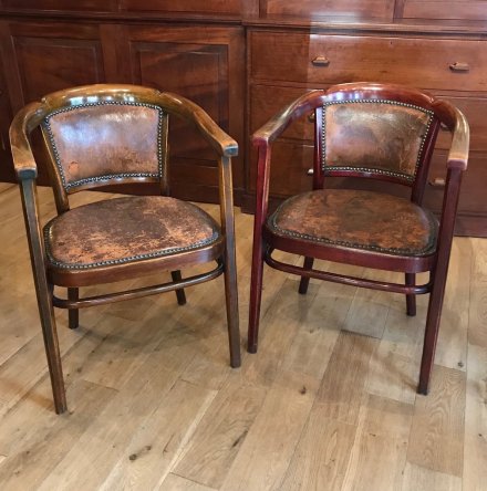 F1041 ARTS & CRAFTS PAIR OF THONET ARMCHAIRS